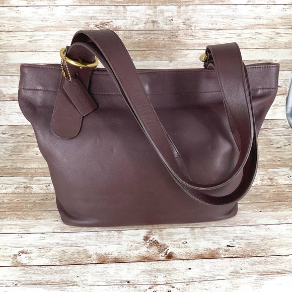 Coach Handbags - Vintage Coach Classic Large Bag, Purse,  Tote